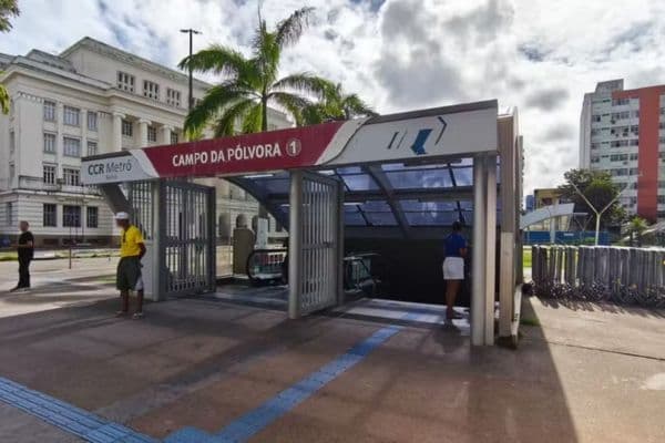 Imagem de ATENÇÃO TORCEDORES: Ba-Vi provoca mudanças no trânsito e reforço no metrô