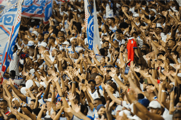 Imagem de DE VIRADA: Bahia vence clássico e é campeão baiano de 2026 de forma invicta