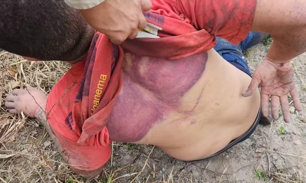 Imagem de CONFUNDIDO COM X-9: motorista de app é sequestrado e torturado por traficantes em Eunápolis