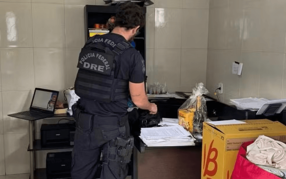 Imagem de Operação da Polícia Federal investiga esquema de fraude no INSS em Salvador e Ipecaetá