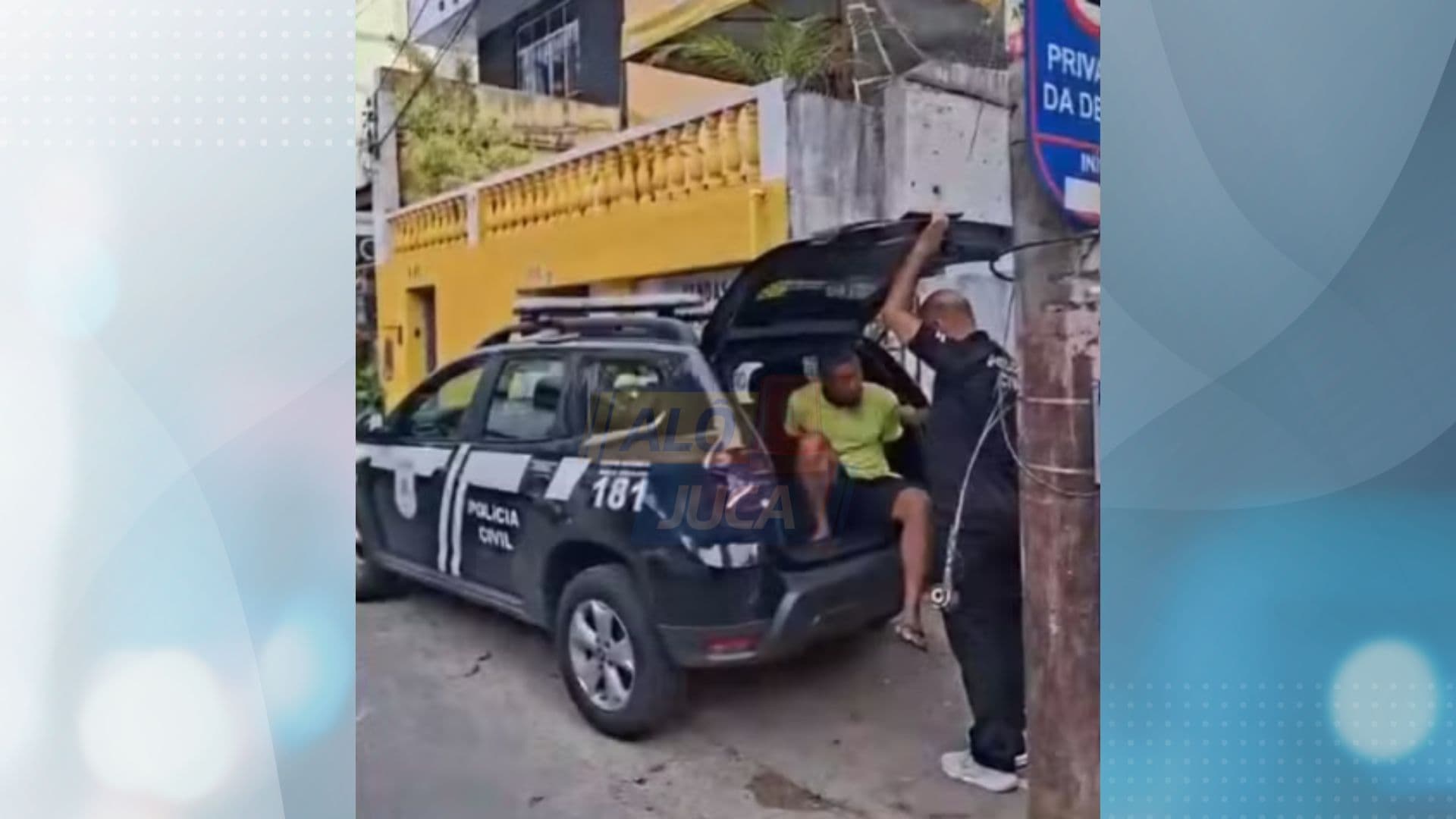 Imagem de SEDUZIU E FURTOU: ladrão com tornozeleira atrai turista na Barra e rouba objetos no hotel