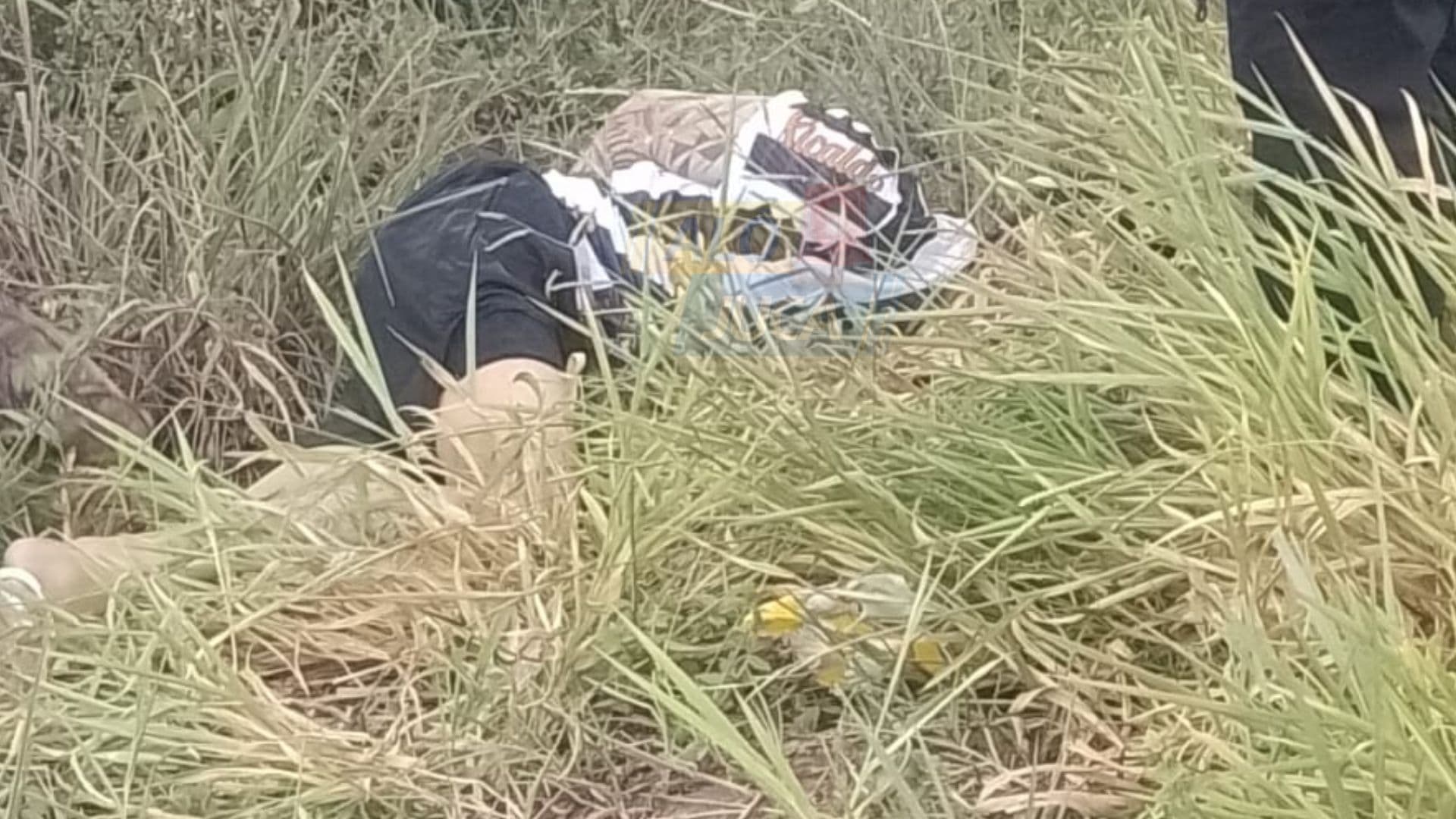 Imagem de SINAIS DE VIOLÊNCIA: homem é encontrado morto com mãos amarradas em Simões Filho