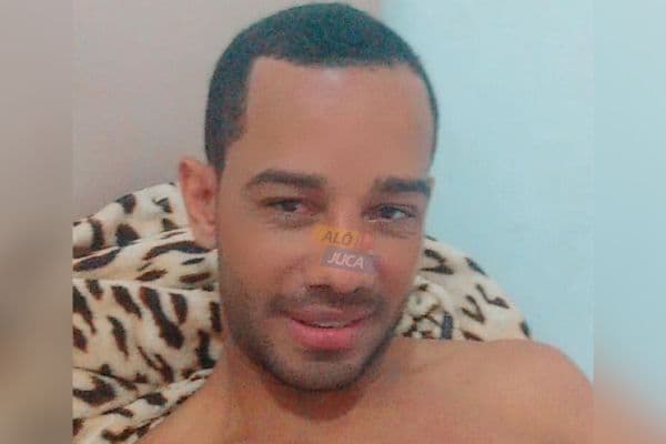 Imagem de TENTATIVA DE FEMINICÍDIO: agressor é preso após atacar mulher com faca em Salvador